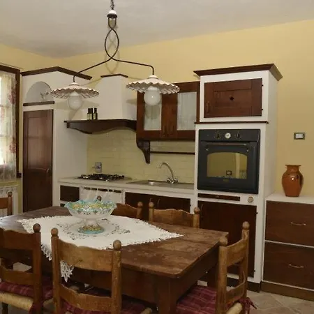 Almone Sleeps 8 Pool Wifi Villa Torgiano